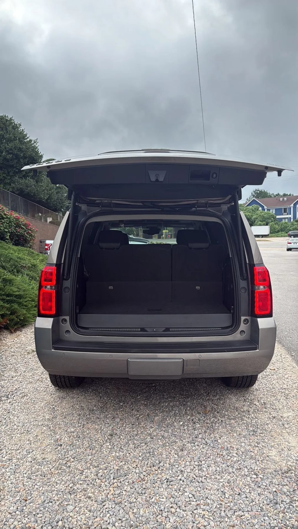 Used 2018 Chevrolet Tahoe LT RWD image 9