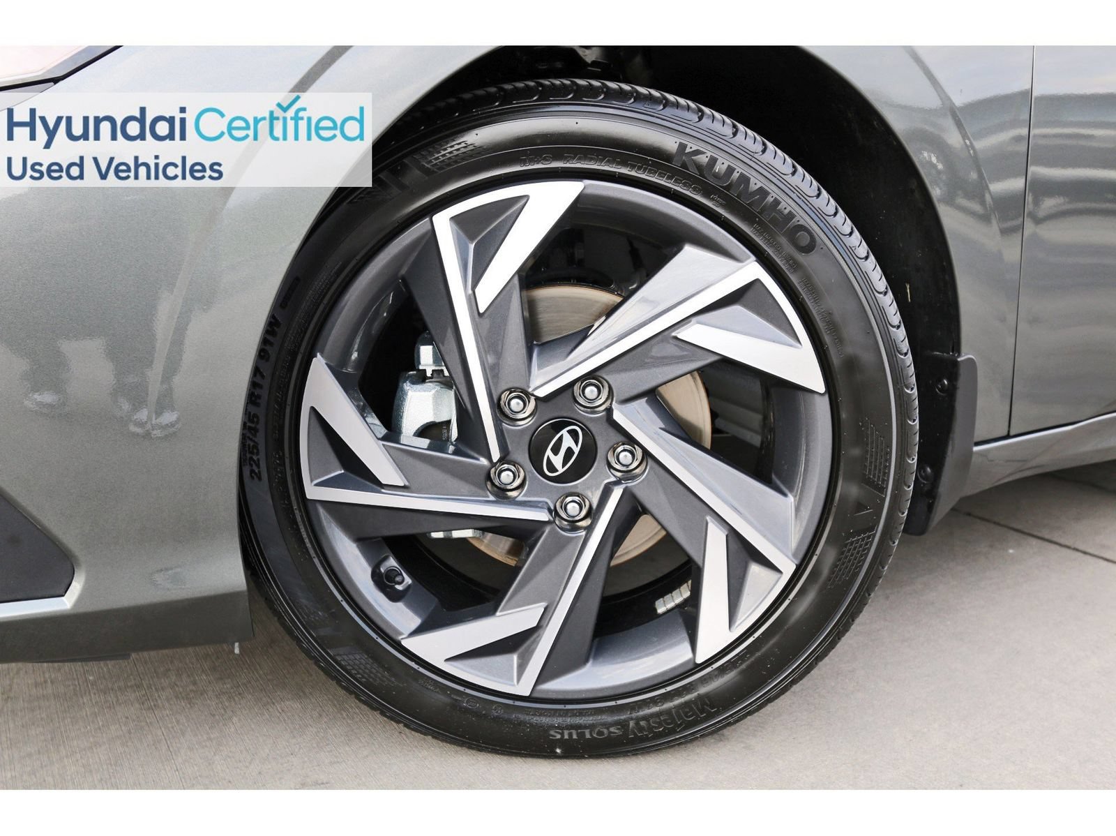 Used 2025 Hyundai Elantra Sport FWD image 32