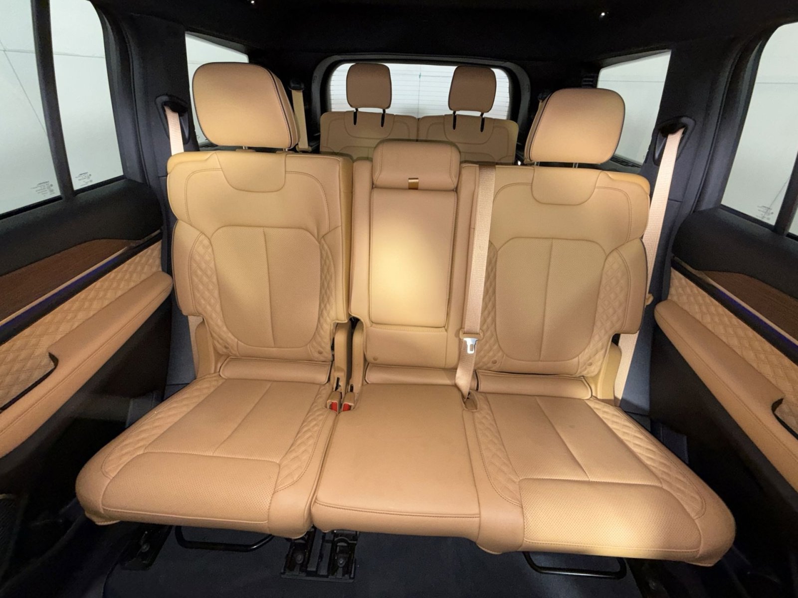 Used 2023 Jeep Grand Cherokee L Summit w/ High Altitude Package image 25