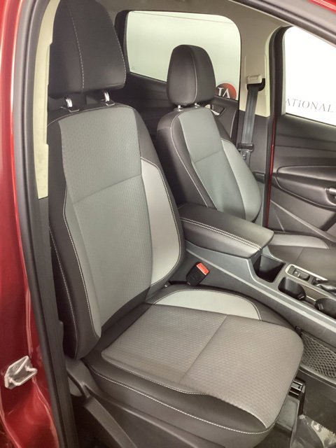 Used 2017 Ford Escape SE w/ SE Cold Weather Package image 17