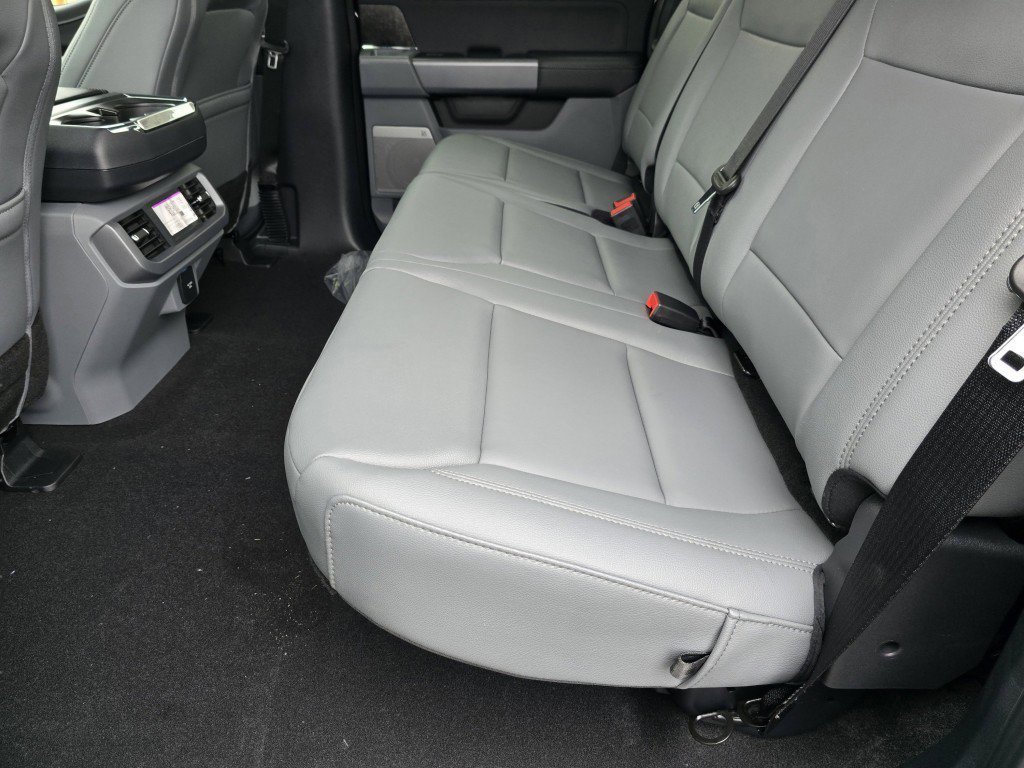 New 2025 Ford F150 Lightning Flash image 19