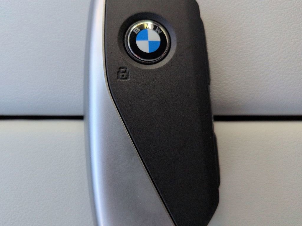 New 2026 BMW X5 xDrive40i w/ M Sport Package image 30