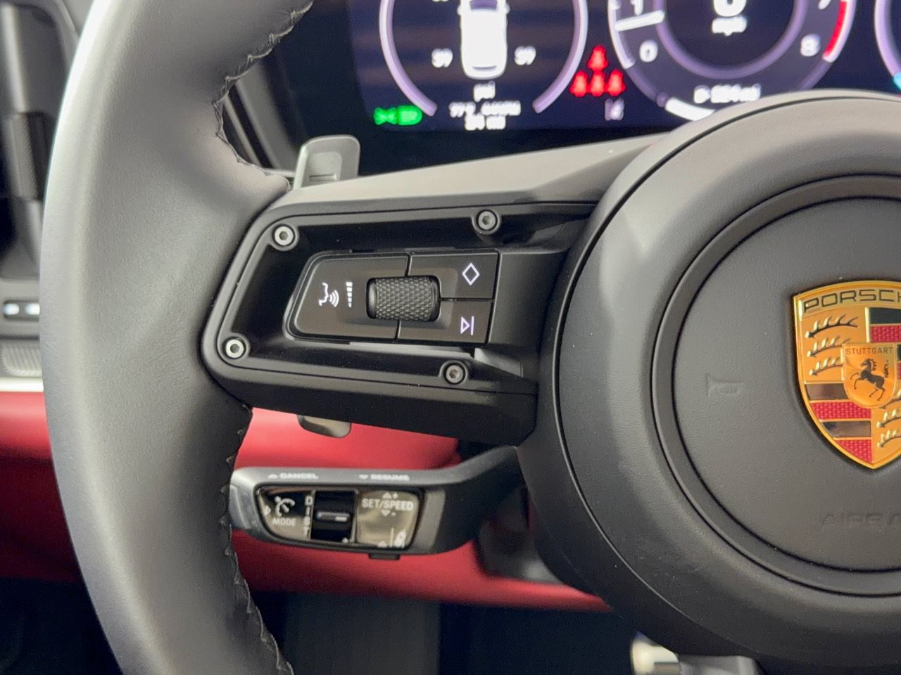 New 2026 Porsche Cayenne S AWD/4WD image 18