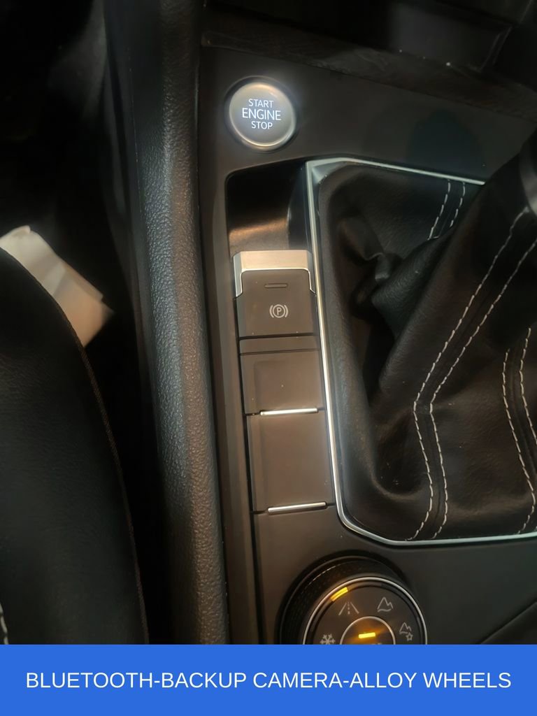 Used 2022 Volkswagen Taos SE AWD/4WD image 29