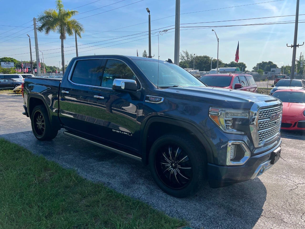 Used 2019 GMC Sierra 1500 Denali w/ Denali Ultimate Package AWD/4WD image 4