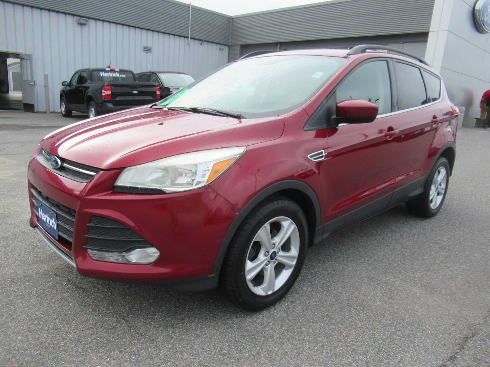 Used 2016 Ford Escape SE w/ Equipment Group 201A