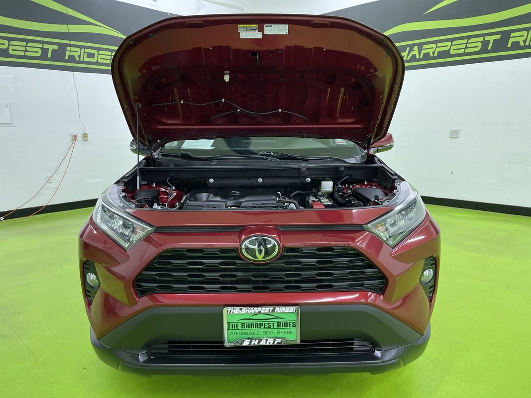 Used 2019 Toyota RAV4 XLE image 4