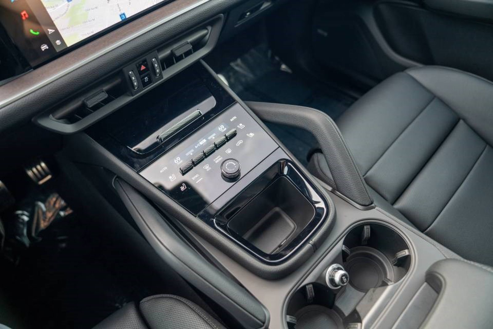 New 2026 Porsche Cayenne S AWD/4WD image 19