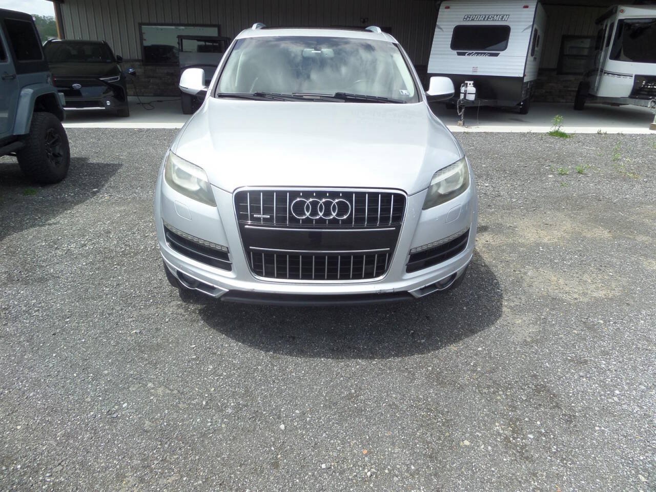 Used 2011 Audi Q7 TDI Premium Plus w/ Premium Plus Pkg AWD/4WD image 2