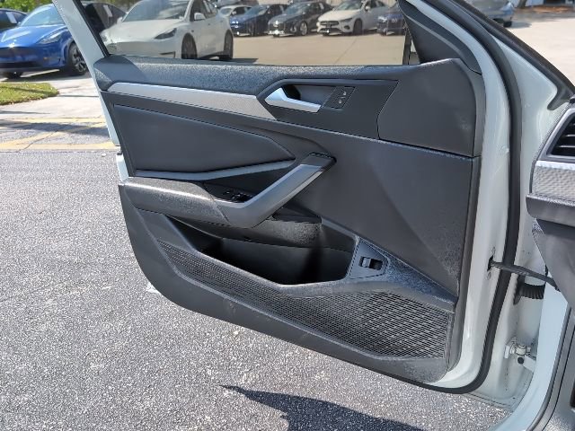 Used 2020 Volkswagen Jetta S image 24