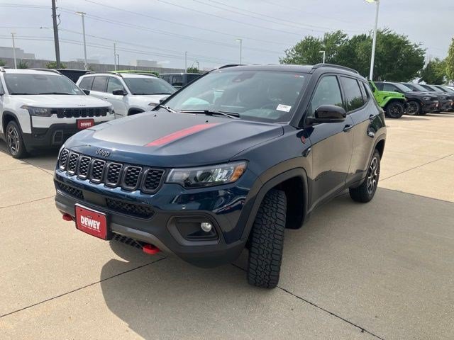 New 2026 Jeep Compass Trailhawk AWD/4WD image 3