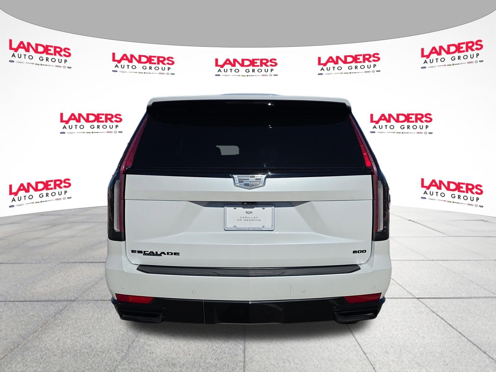 Used 2023 Cadillac Escalade Sport w/ LPO, ONYX Package AWD/4WD image 4