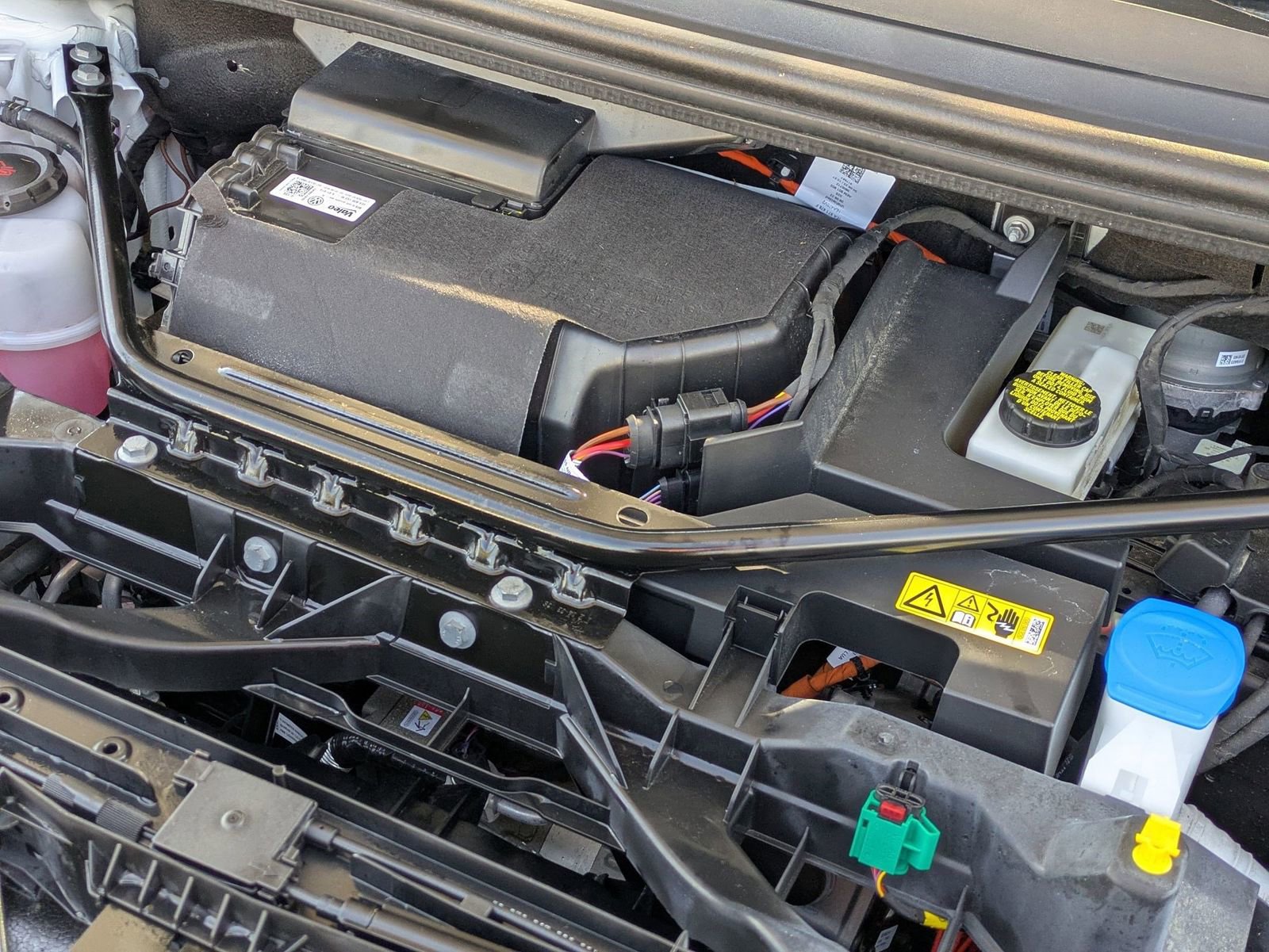 Used 2024 Audi Q4 e-tron Premium Plus image 24