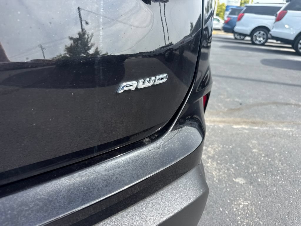 Used 2024 Ford Edge SE AWD/4WD image 11