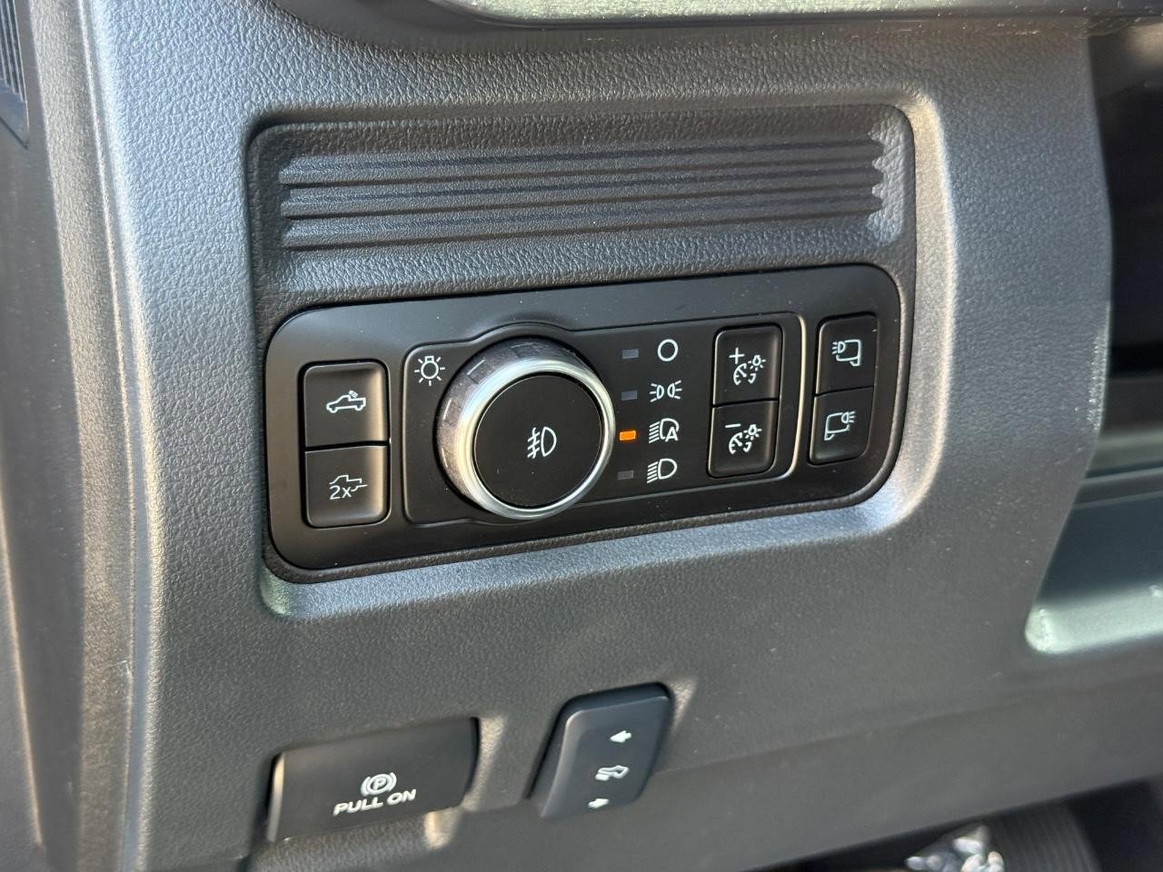 New 2026 Ford F350 Lariat image 21