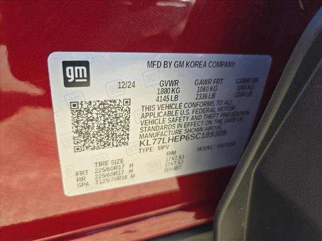 Certified 2025 Chevrolet Trax LT image 24