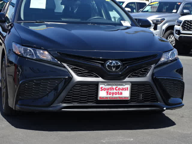 Certified 2023 Toyota Camry SE FWD image 4