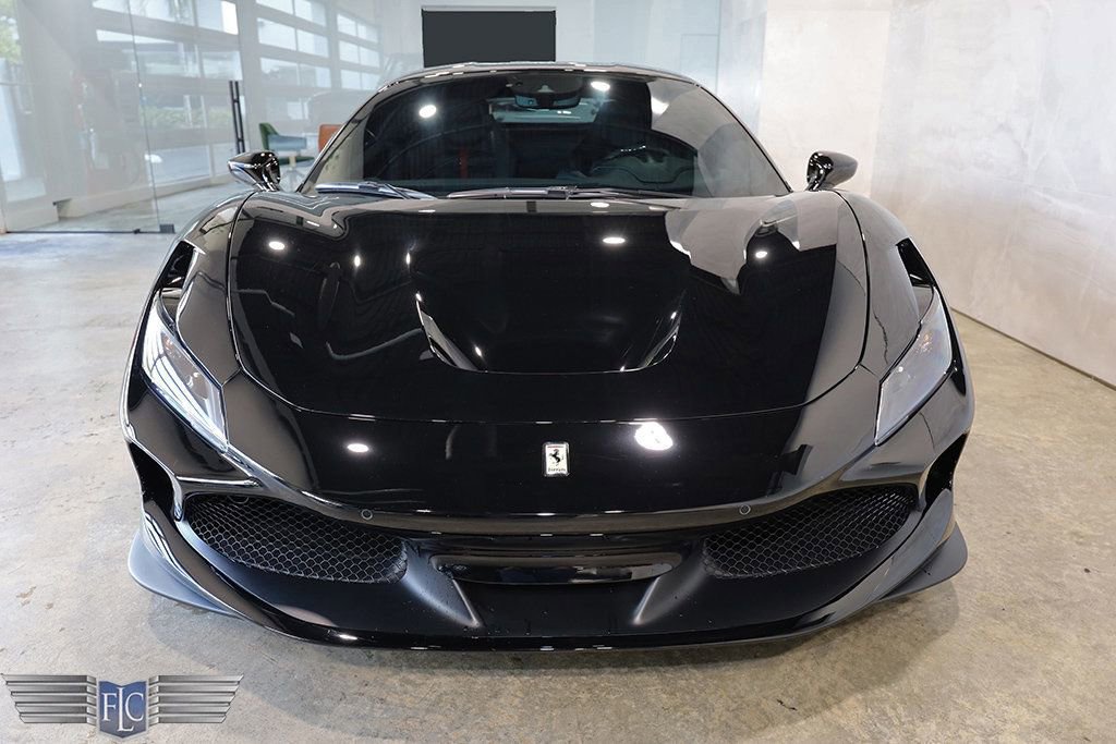 Used 2020 Ferrari F8 Tributo image 7