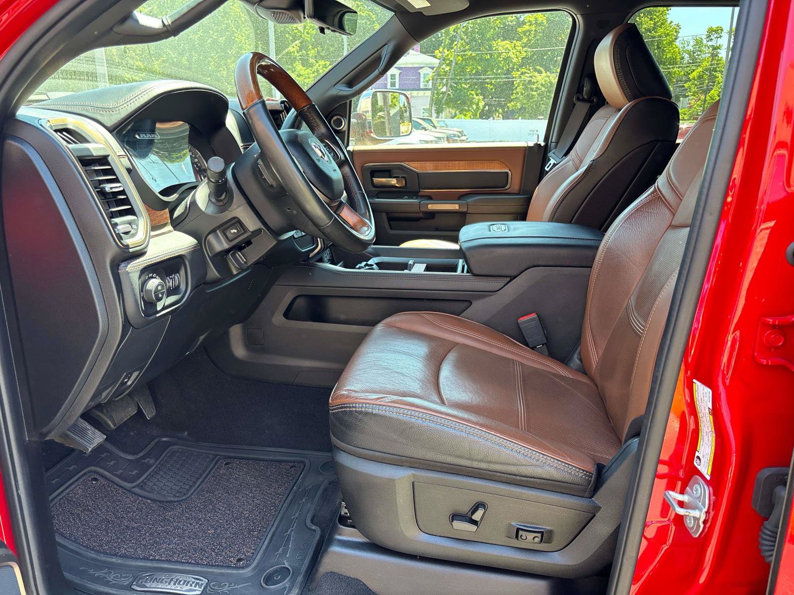 Used 2022 RAM 2500 Limited AWD/4WD image 10