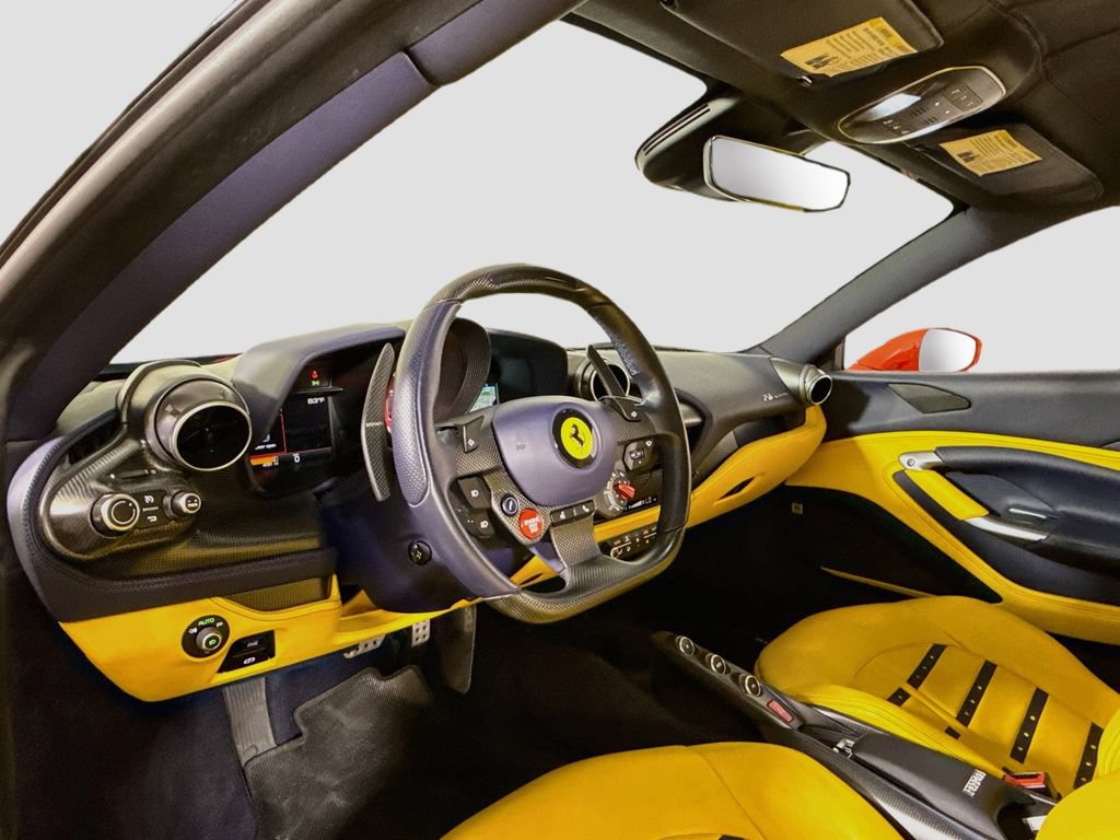 Used 2021 Ferrari F8 Tributo RWD image 4