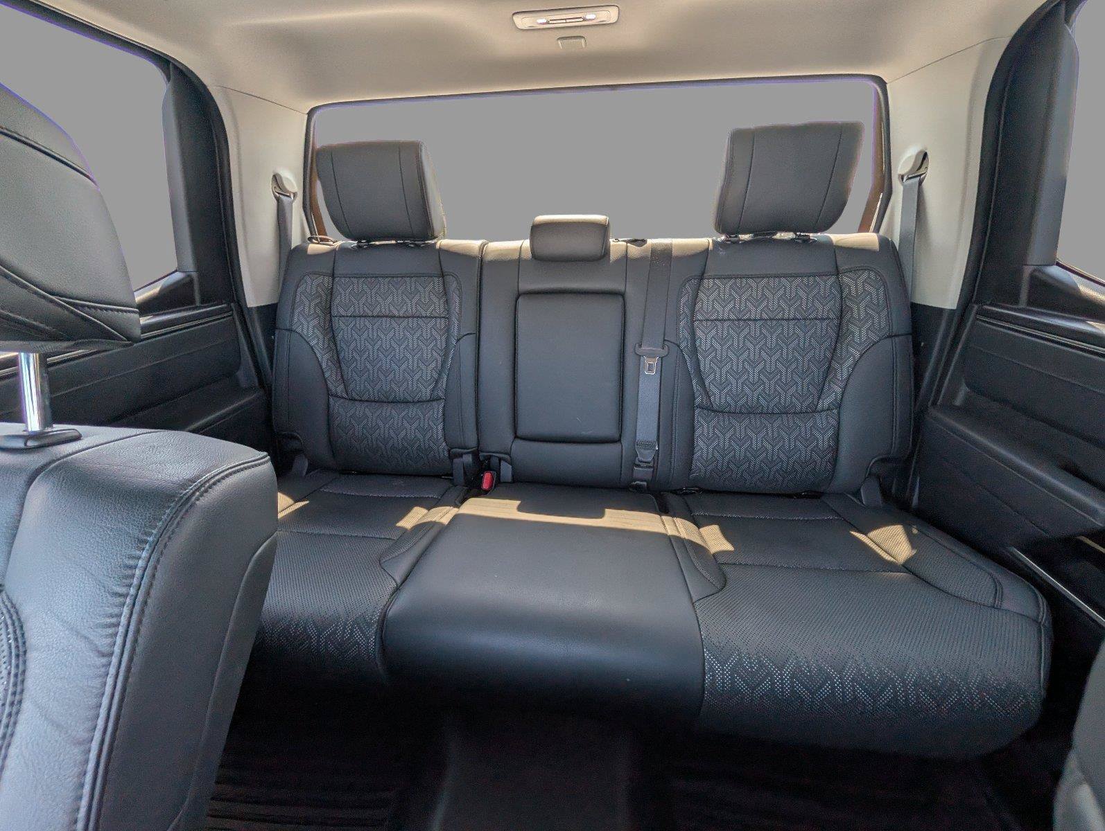 Used 2023 Toyota Tundra Limited AWD/4WD image 14