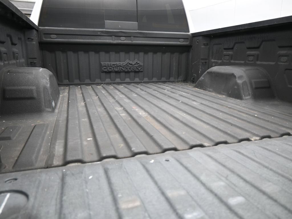 Used 2022 Chevrolet Silverado 1500 High Country image 56