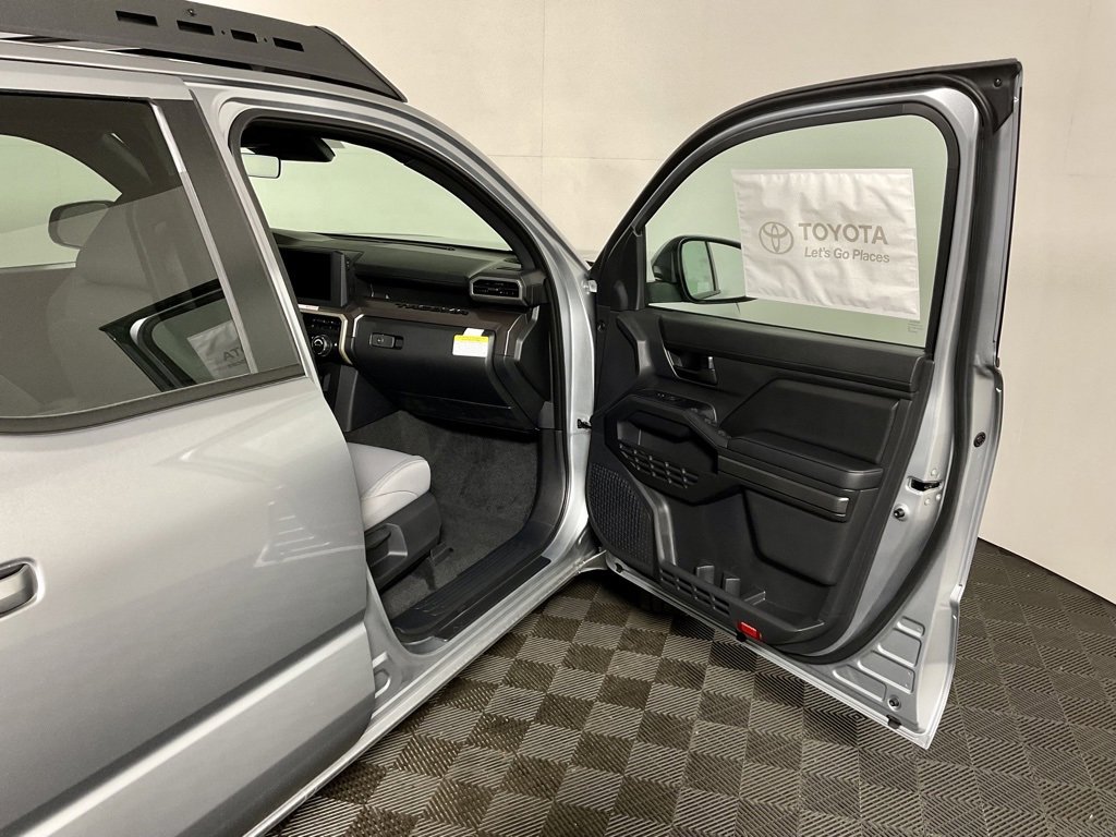 New 2025 Toyota Tacoma SR5 image 33