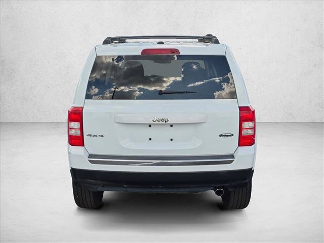 Used 2016 Jeep Patriot High Altitude AWD/4WD image 7