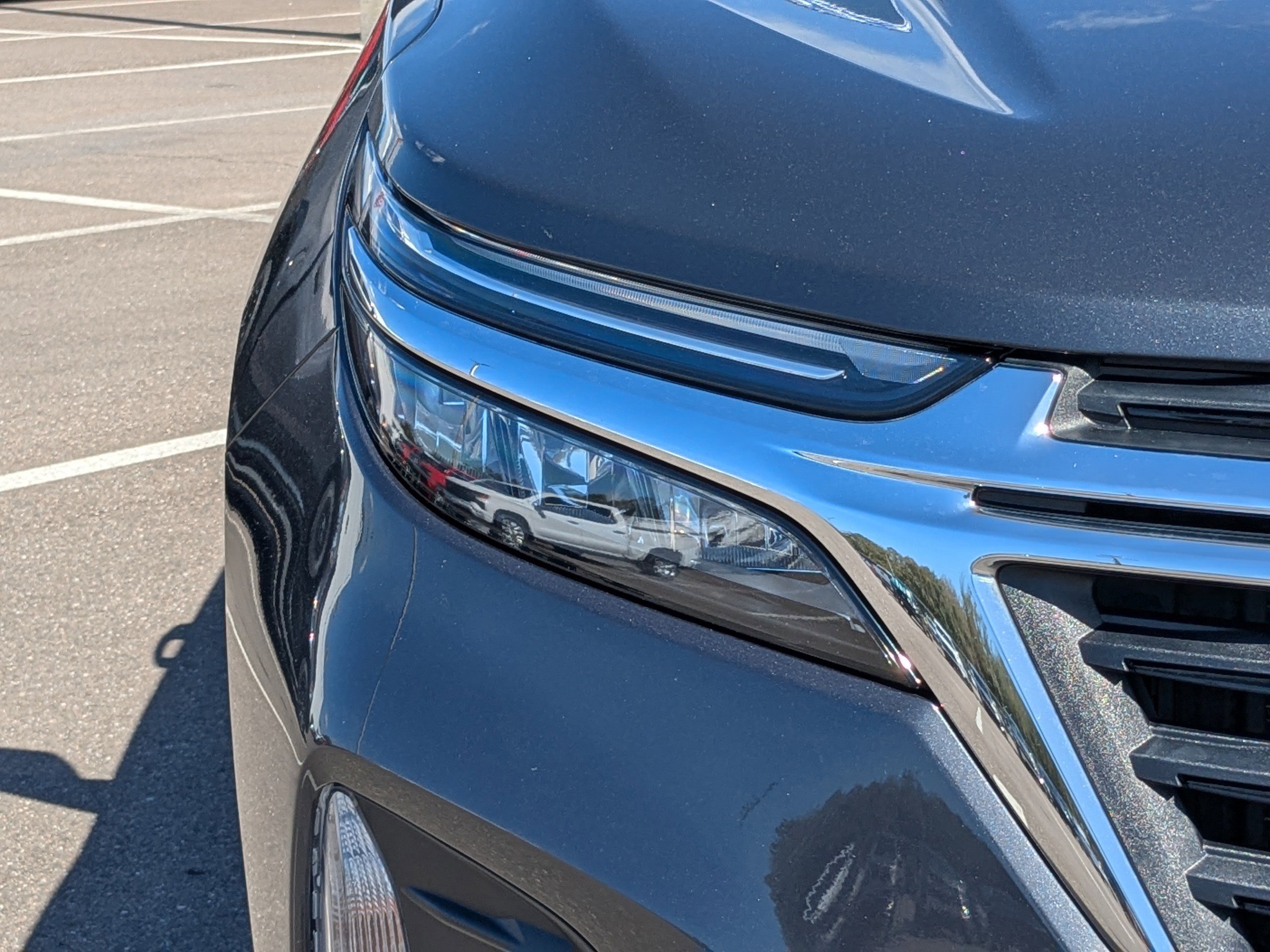 Used 2023 Chevrolet Equinox LT image 9