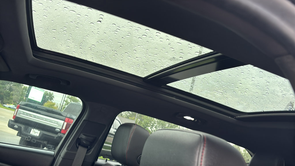 Used 2019 Chevrolet Blazer RS FWD image 12