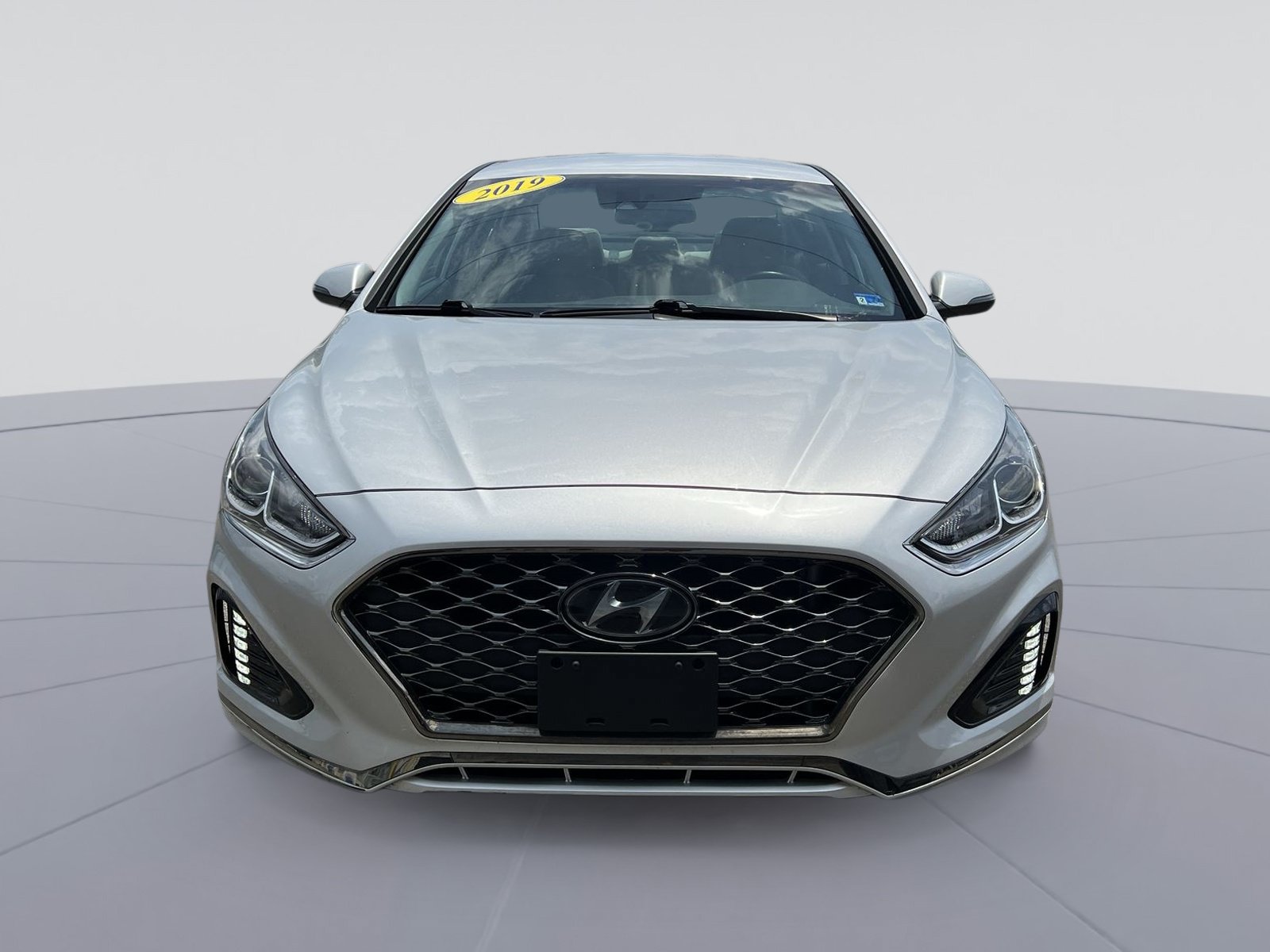 Used 2019 Hyundai Sonata SEL w/ Tech Package 02 FWD image 12