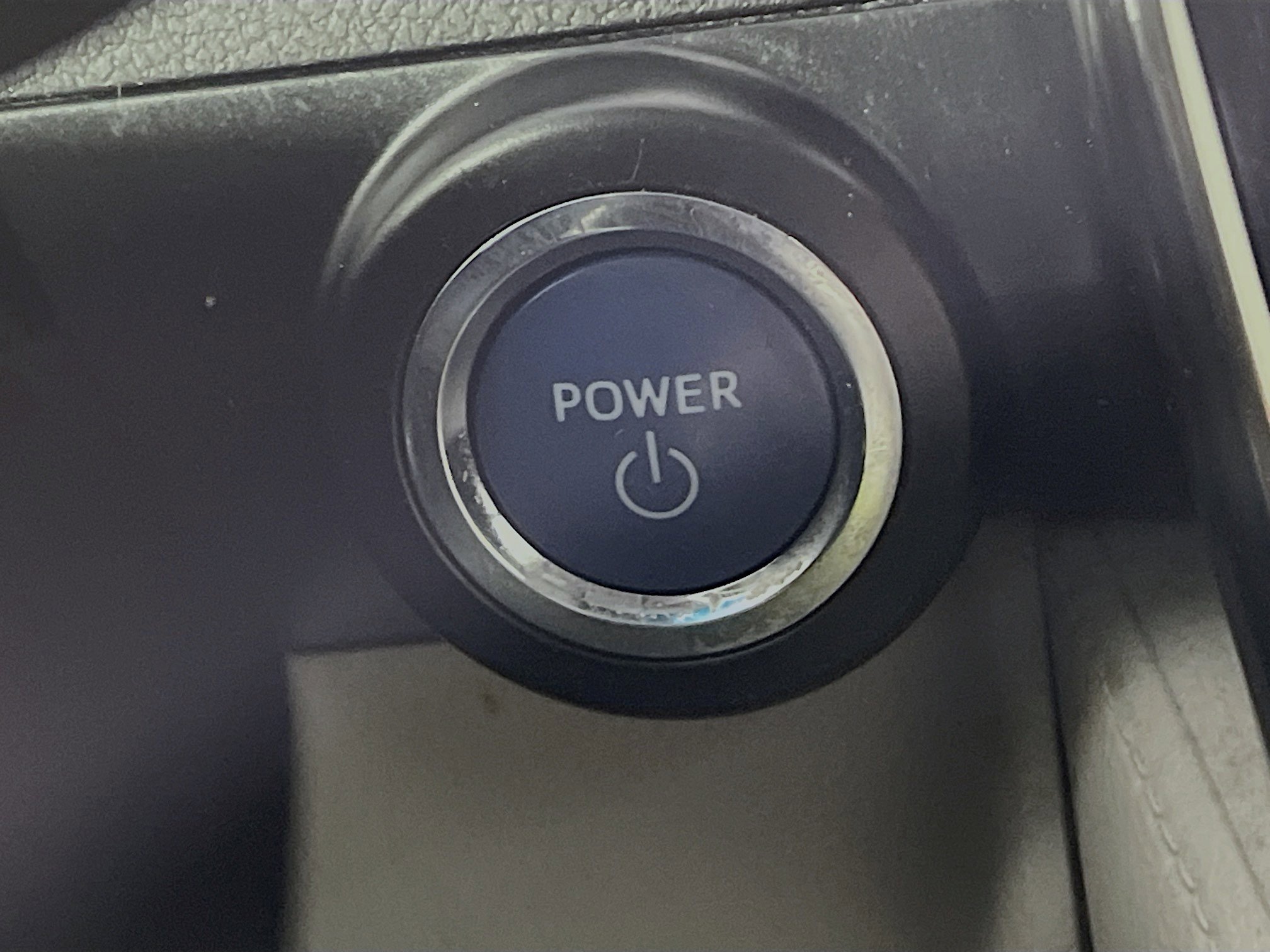Used 2014 Toyota Camry XLE w/ Leather Package FWD image 23