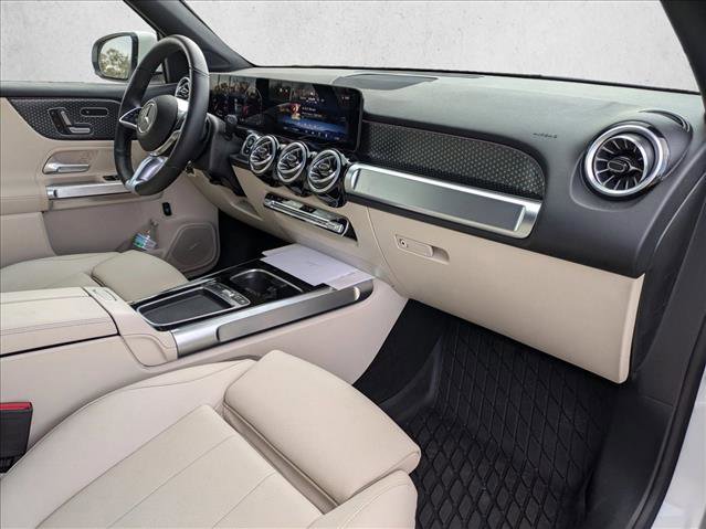 Certified 2025 Mercedes-Benz GLB 250 image 20