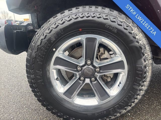 Used 2020 Jeep Wrangler Unlimited Sahara w/ Uconnect 4C Nav & Sound Group image 4