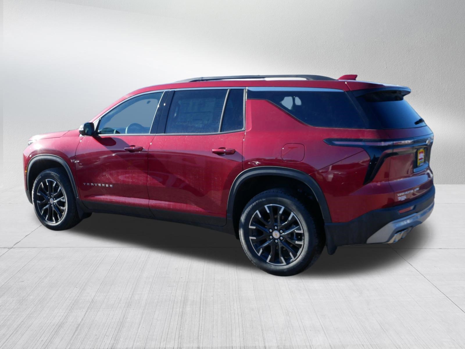 New 2026 Chevrolet Traverse LT w/ Sun and Wheel Package image 2