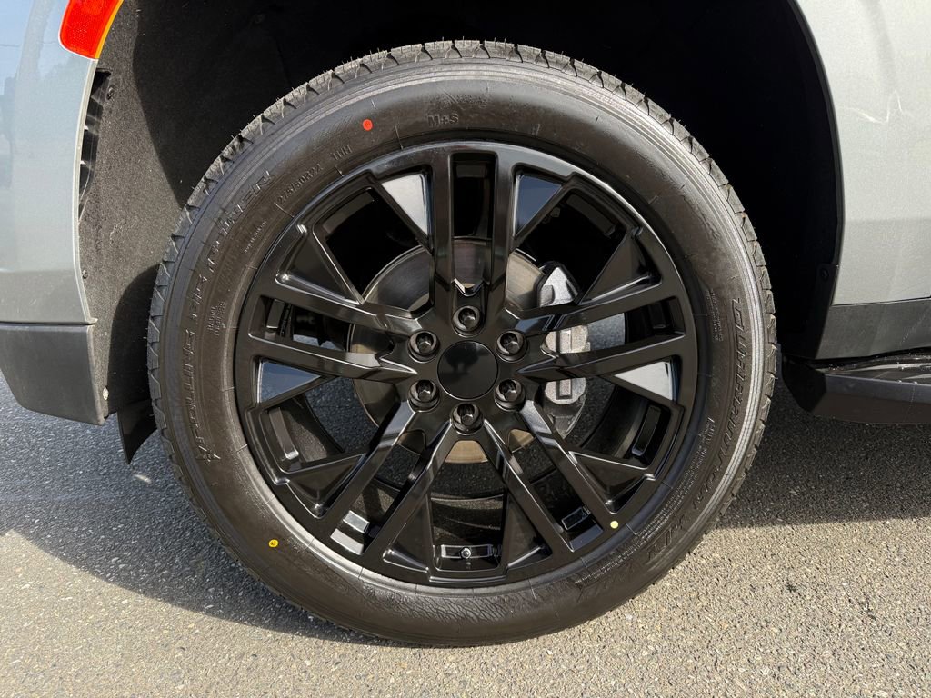 Used 2023 Chevrolet Tahoe RST w/ Luxury Package image 11