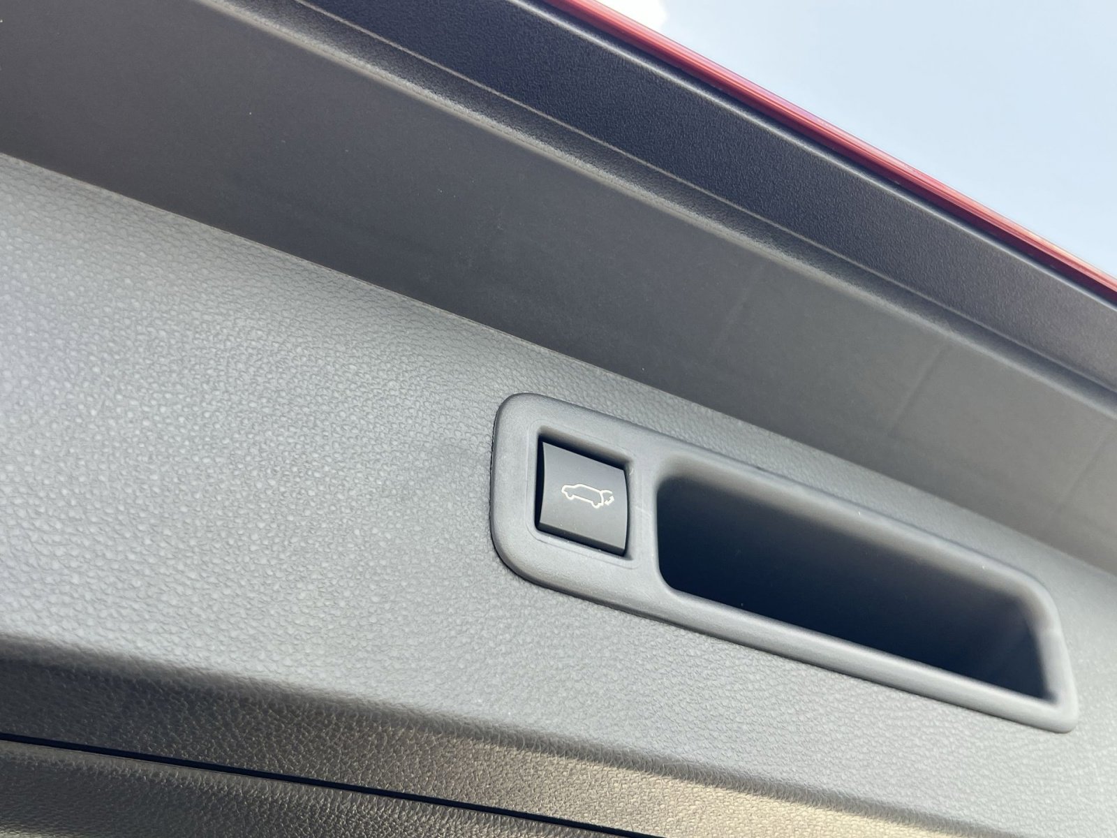 New 2025 Toyota Highlander Platinum image 21