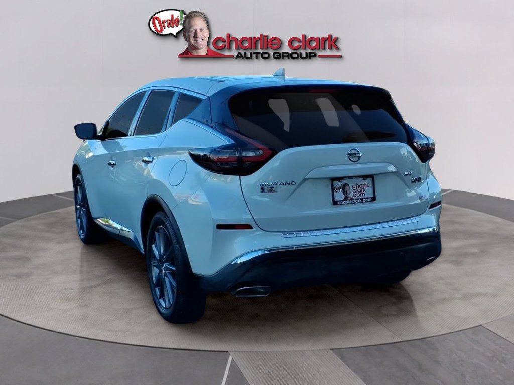 Used 2021 Nissan Murano SV w/ SV Special Edition Package FWD image 3