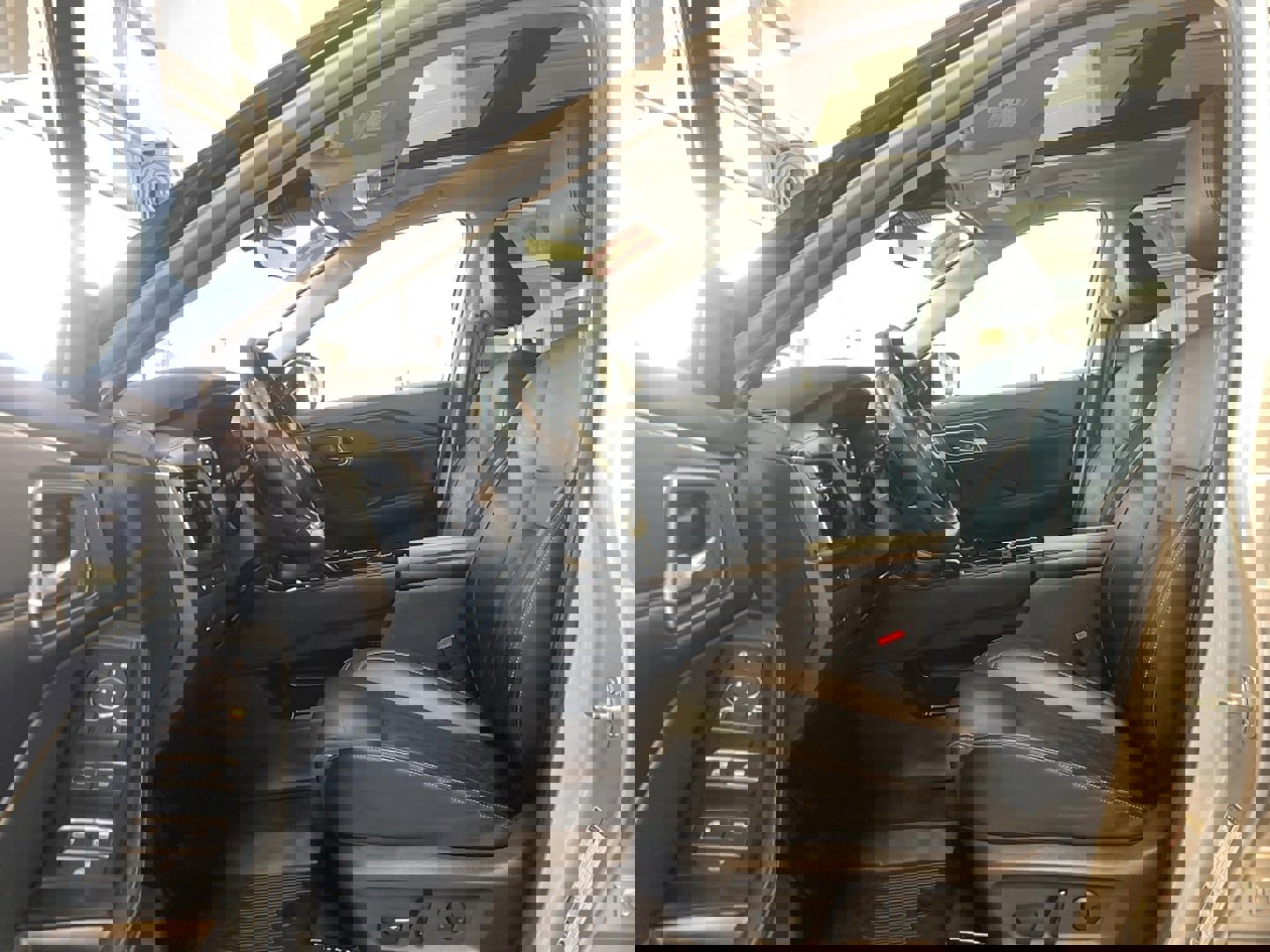 Used 2022 Nissan Rogue Platinum w/ Head-Up Display Package image 8