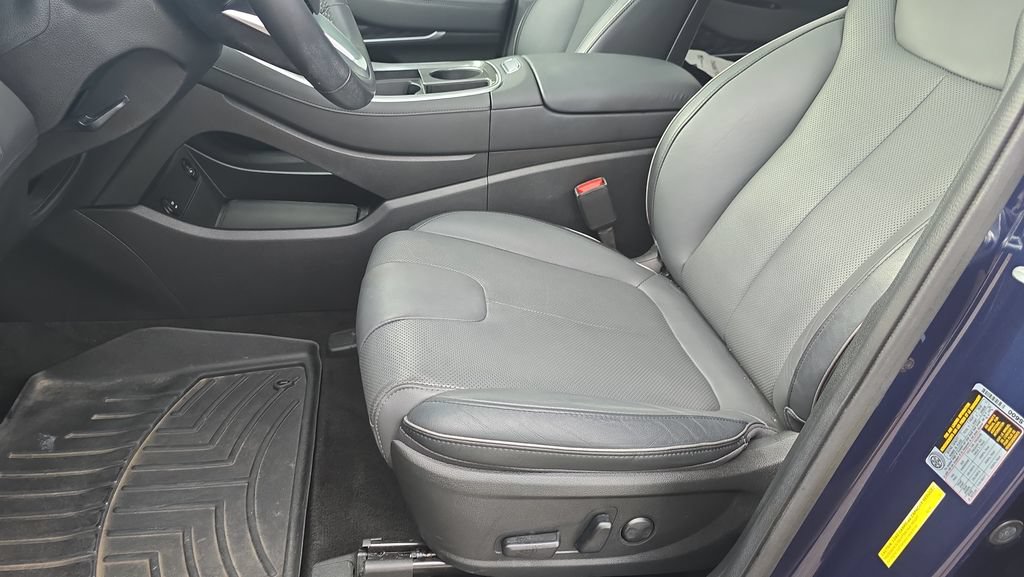 Used 2022 Hyundai Santa Fe SEL w/ Convenience + Premium Package AWD/4WD image 13