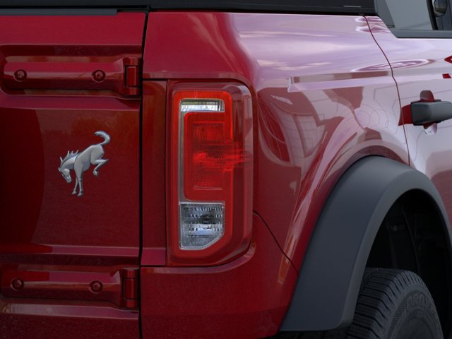 New 2026 Ford Bronco 4-Door AWD/4WD image 24