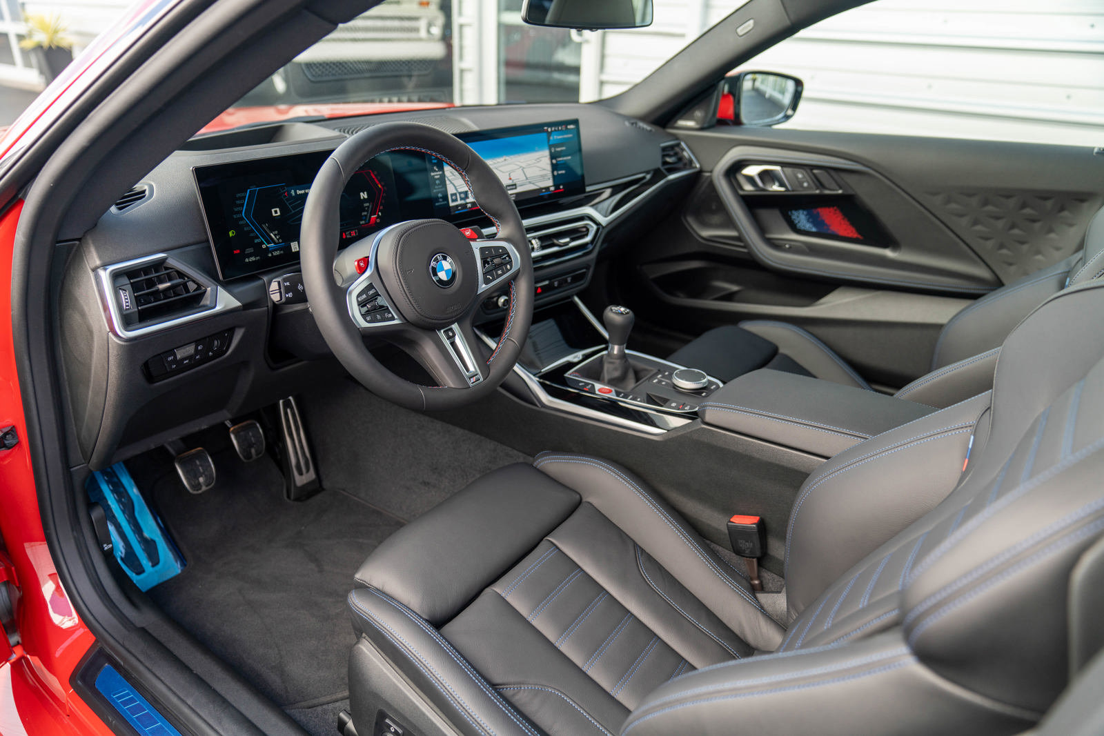 Used 2024 BMW M2 w/ Lighting Package image 10