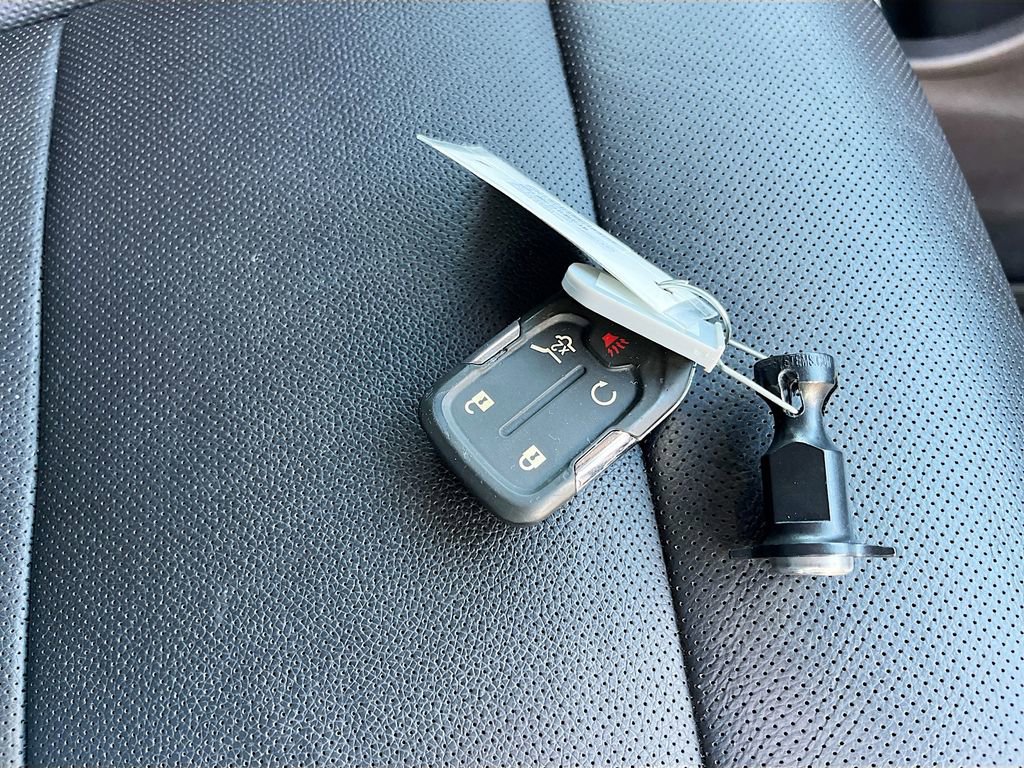 Used 2023 GMC Acadia AT4 w/ Technology Package AWD/4WD image 35