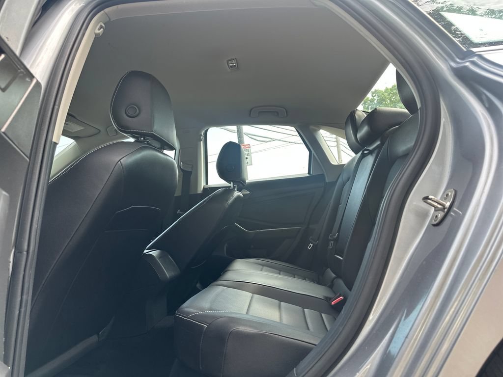 Used 2022 Volkswagen Jetta SE FWD image 17