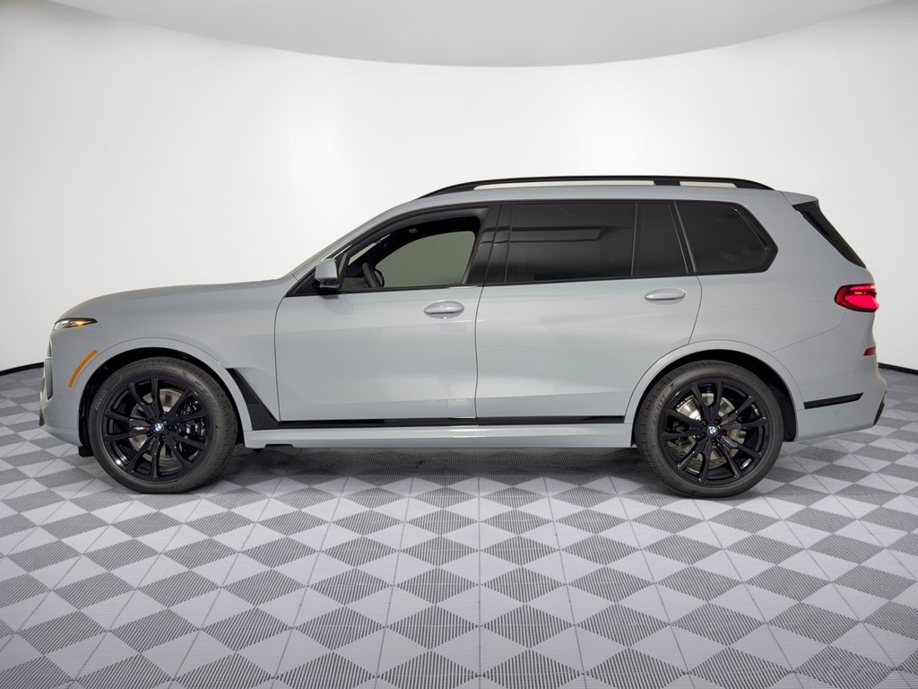New 2027 BMW X7 xDrive40i w/ M Sport Package AWD/4WD image 2