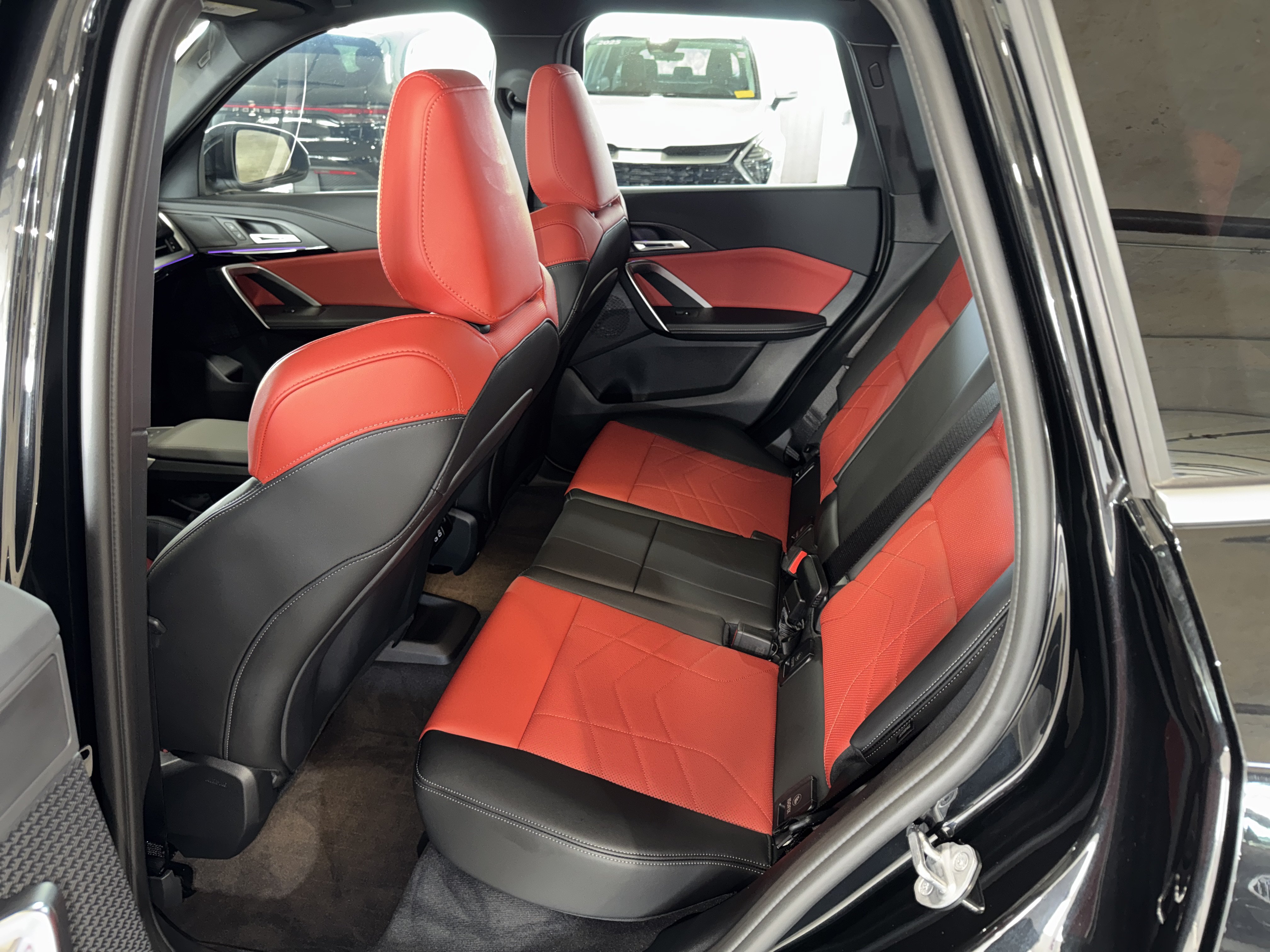 Certified 2025 BMW X1 xDrive28i w/ Convenience Package AWD/4WD image 15
