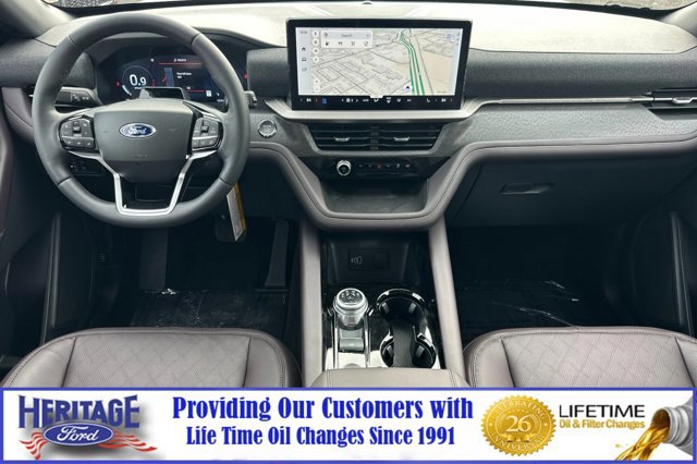 New 2026 Ford Explorer Platinum image 13