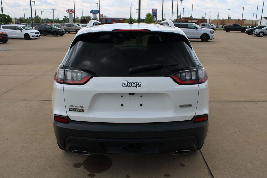 Used 2019 Jeep Cherokee Latitude Plus w/ Comfort/Convenience Group AWD/4WD image 14