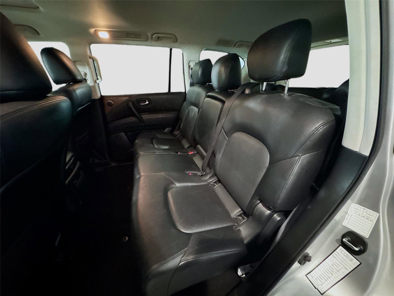 Used 2023 Nissan Armada SL image 12