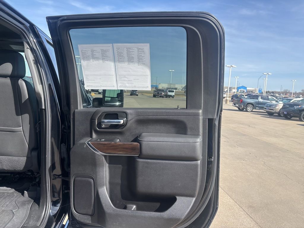 Used 2022 GMC Sierra 2500 SLT image 27